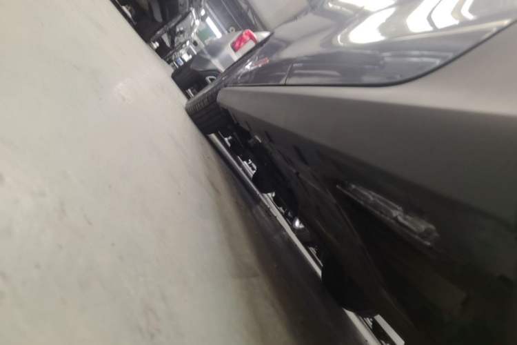 Used BYD Qin PLUS 2025 DM-i Smart Drive 55KM Leading Model Left Side Sill