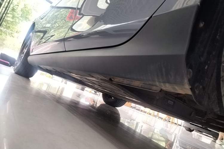 Used BYD Qin PLUS 2025 DM-i Smart Drive 55KM Leading Model Left Side Sill