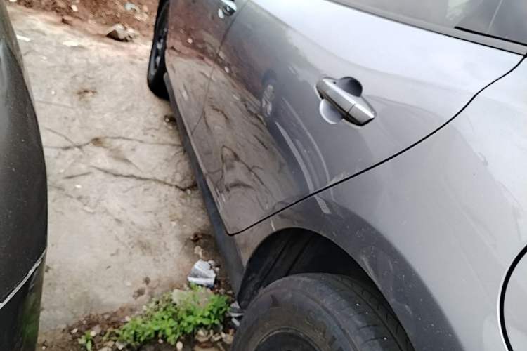 Used BYD Qin PLUS 2025 DM-i Smart Drive 55KM Leading Model Left Side Sill