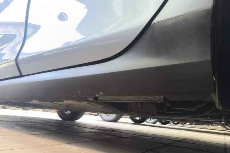 Used BYD Qin PLUS 2025 DM-i Smart Drive 55KM Leading Model Left Side Sill
