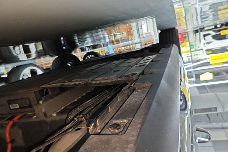 Used BYD Qin PLUS 2025 DM-i Smart Drive 55KM Leading Model Left Side Sill