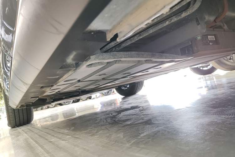 Used BYD Qin PLUS 2025 DM-i Smart Drive 55KM Leading Model Left Side Sill