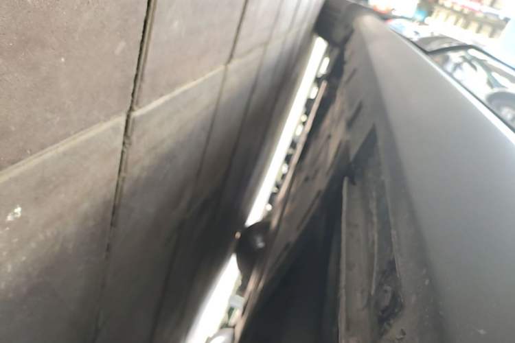 Used BYD Qin PLUS 2025 DM-i Smart Drive 55KM Leading Model Left Side Sill