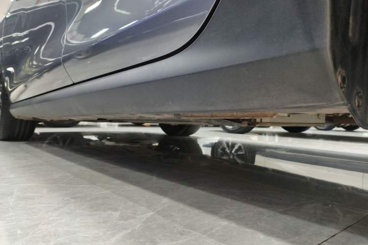 Used BYD Qin PLUS 2025 DM-i Smart Drive 55KM Leading Model Left Side Sill