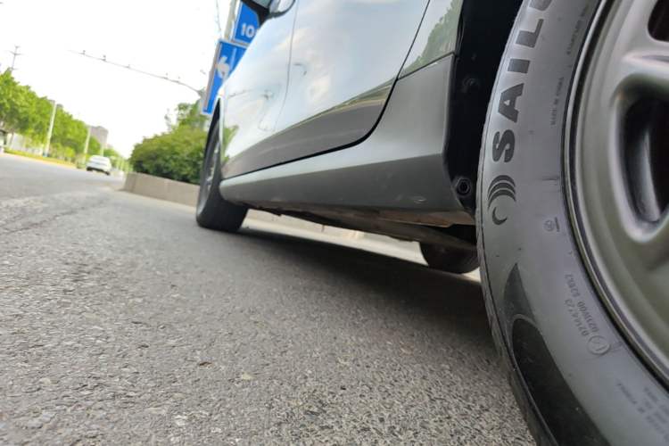 Used BYD Qin PLUS 2025 DM-i Smart Drive 55KM Leading Model Left Side Sill
