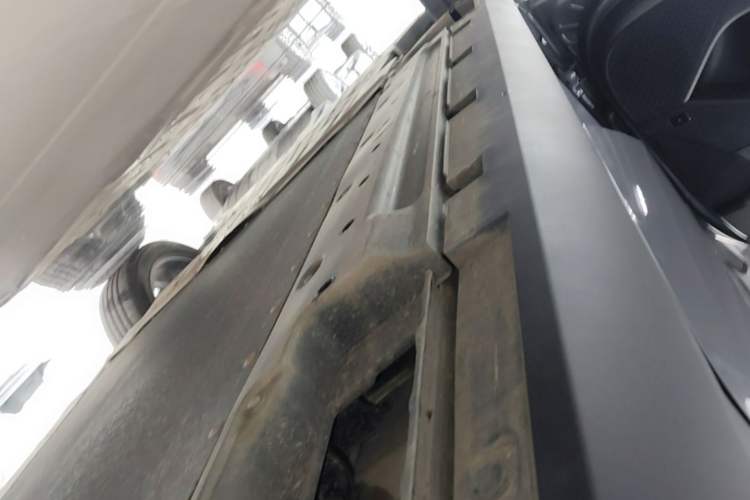 Used BYD Qin PLUS 2025 EV Smart Drive Edition 510KM Leading Model Left Side Sill