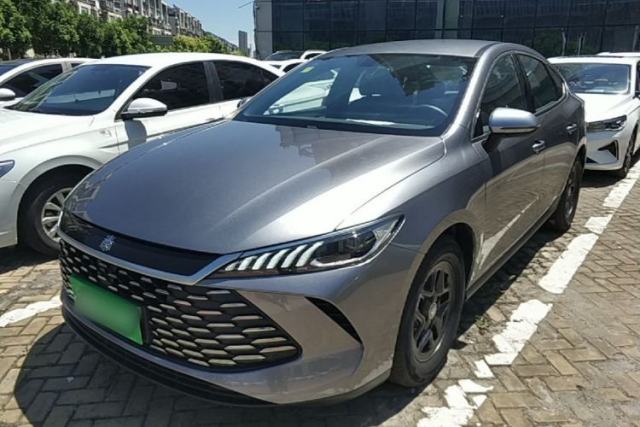 Used BYD Qin PLUS 2025 DM-i Smart Drive 55KM Leading Model