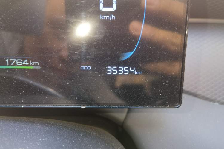 Used BYD Qin PLUS 2025 DM-i Smart Drive 55KM Leading Model Odometer Close Up