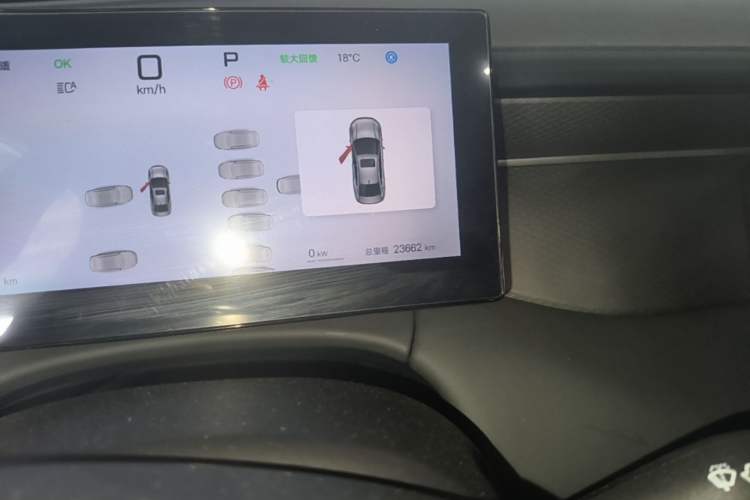 Used BYD Qin PLUS 2025 EV Smart Drive Edition 510KM Leading Model Odometer Close Up