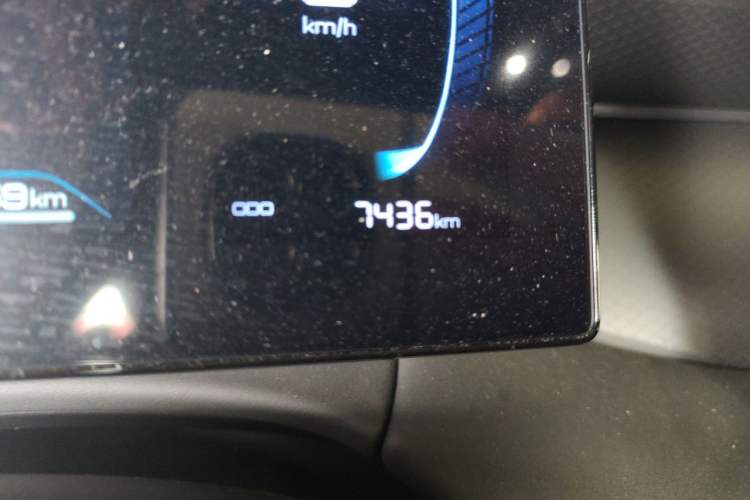 Used BYD Qin PLUS 2025 DM-i Smart Drive 55KM Leading Model Odometer Close Up