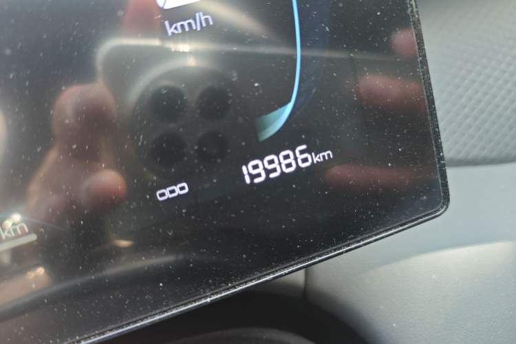 Used BYD Qin PLUS 2025 DM-i Smart Drive 55KM Leading Model Odometer Close Up