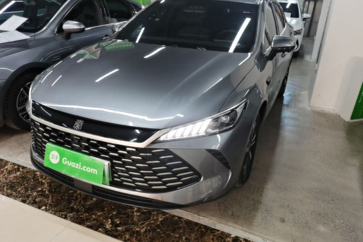BYD Qin PLUS 2025 DM-i Smart Drive 120KM Superior Model