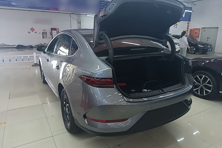 Used BYD Qin PLUS 2025 DM-i Smart Drive 55KM Leading Model Rear Left 45 Deg