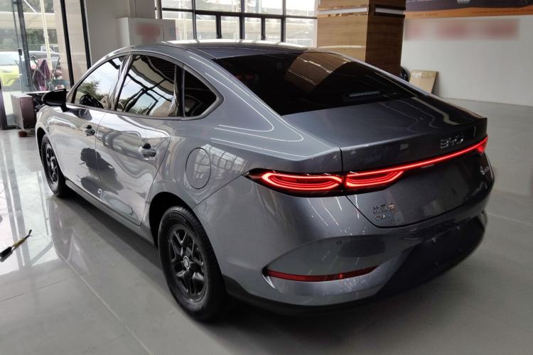 Used BYD Qin PLUS 2025 DM-i Smart Drive 55KM Leading Model Rear Left 45 Deg