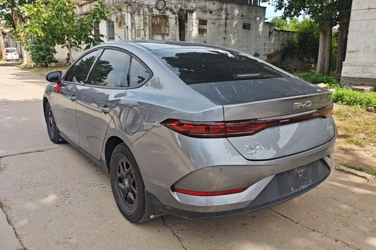 Used BYD Qin PLUS 2025 DM-i Smart Drive 55KM Leading Model Rear Left 45 Deg