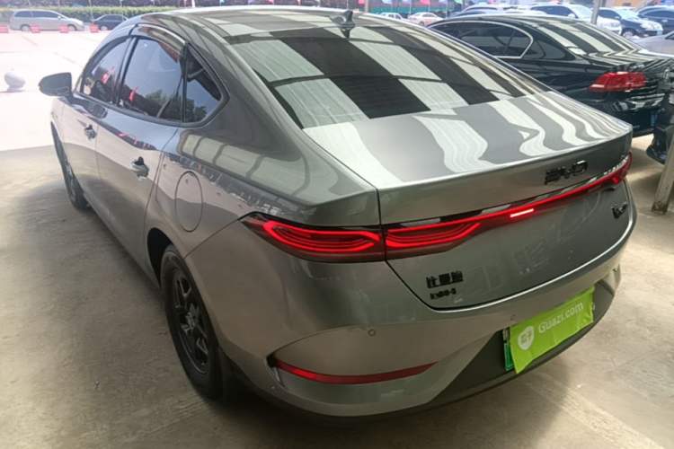 Used BYD Qin PLUS 2025 DM-i Smart Drive 55KM Leading Model Rear Left 45 Deg