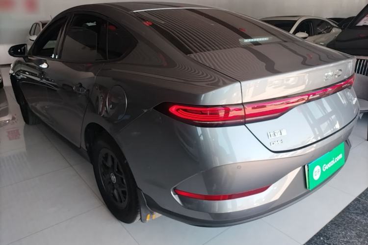 Used BYD Qin PLUS 2025 DM-i Smart Drive 55KM Leading Model Rear Left 45 Deg