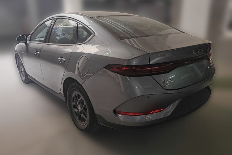 Used BYD Qin PLUS 2025 DM-i Smart Drive 55KM Leading Model Rear Left 45 Deg