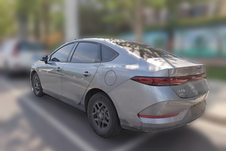 Used BYD Qin PLUS 2025 DM-i Smart Drive 55KM Leading Model Rear Left 45 Deg
