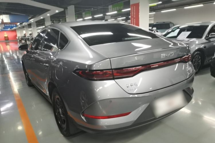 Used BYD Qin PLUS 2025 DM-i Smart Drive 55KM Leading Model Rear Left 45 Deg