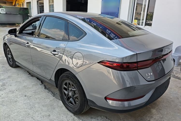 Used BYD Qin PLUS 2025 DM-i Smart Drive 55KM Leading Model Rear Left 45 Deg