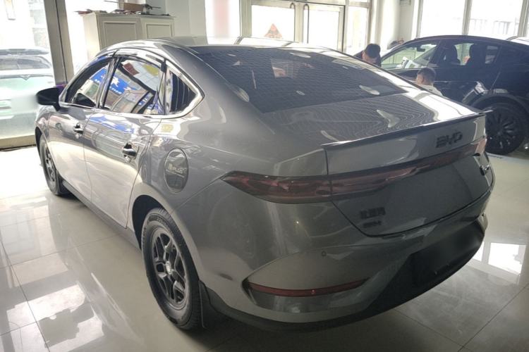 Used BYD Qin PLUS 2025 DM-i Smart Drive 55KM Leading Model Rear Left 45 Deg