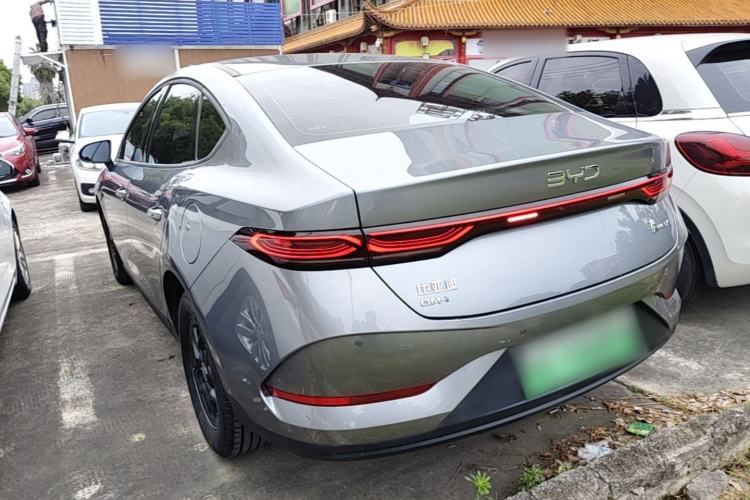 Used BYD Qin PLUS 2025 DM-i Smart Drive 55KM Leading Model Rear Left 45 Deg