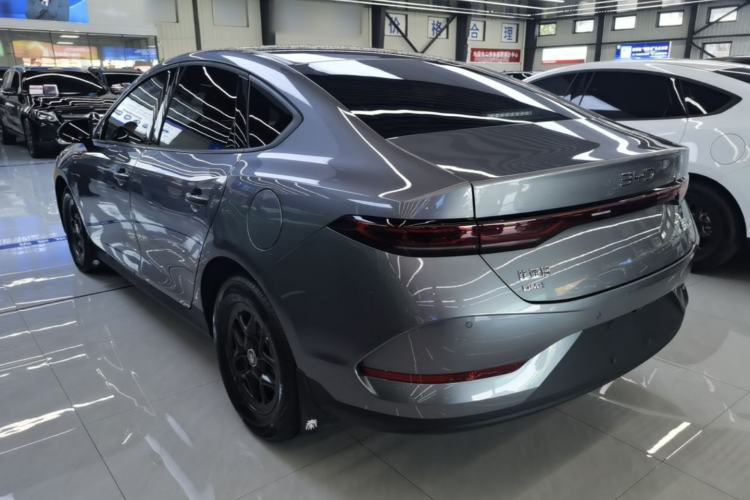 Used BYD Qin PLUS 2025 DM-i Smart Drive 55KM Leading Model Rear Left 45 Deg