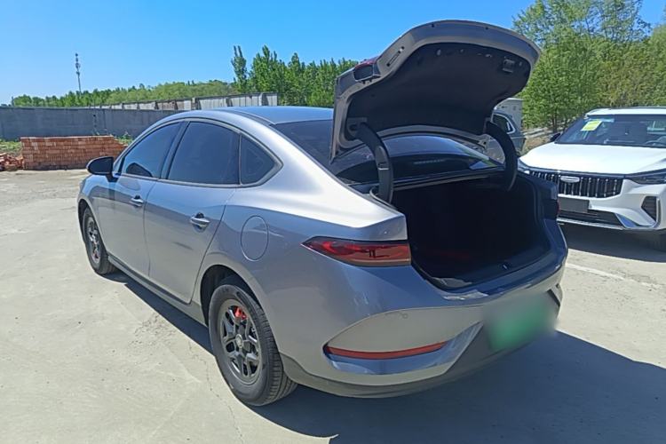 Used BYD Qin PLUS 2025 DM-i Smart Drive 55KM Leading Model Rear Left 45 Deg