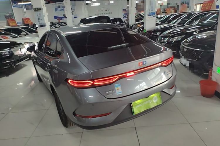 Used BYD Qin PLUS 2025 DM-i Smart Drive 55KM Leading Model Rear Left 45 Deg
