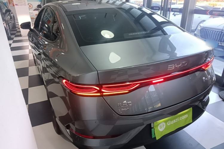 Used BYD Qin PLUS 2025 DM-i Smart Drive 55KM Leading Model Rear Left 45 Deg