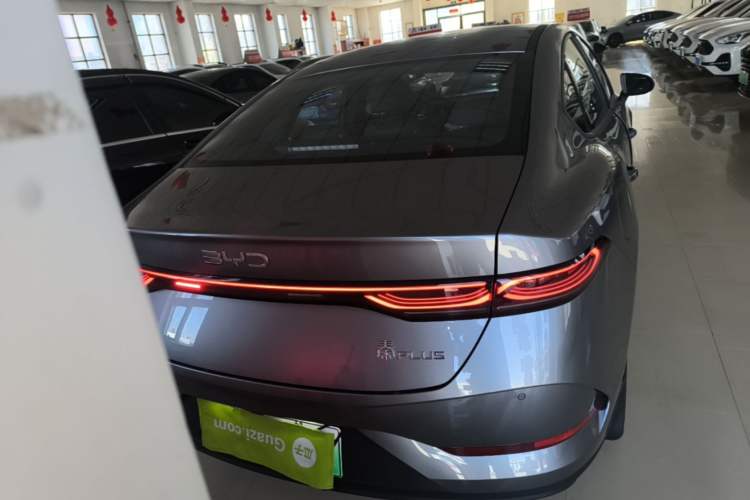 Used BYD Qin PLUS 2025 DM-i Smart Drive 55KM Leading Model Rear