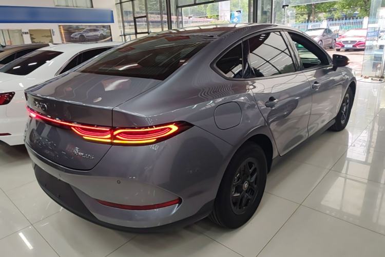 Used BYD Qin PLUS 2025 DM-i Smart Drive 55KM Leading Model Rear Right 45 Deg