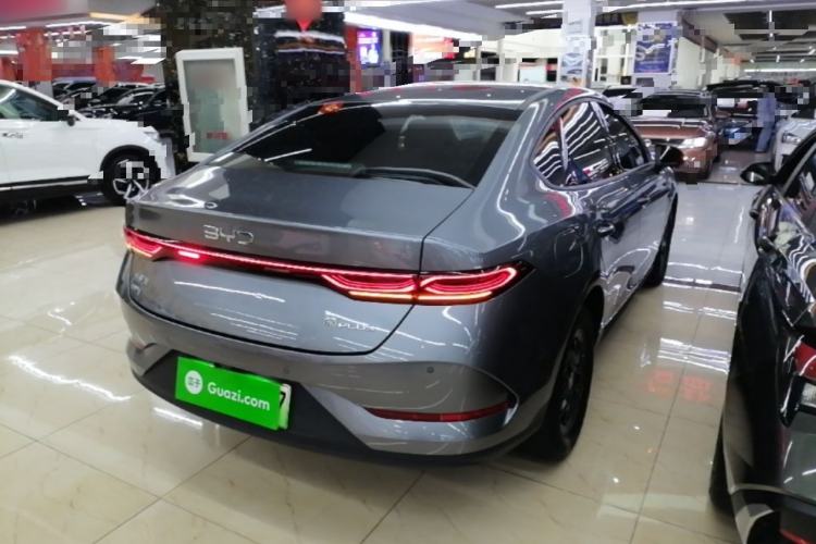Used BYD Qin PLUS 2025 DM-i Smart Drive 55KM Leading Model Rear Right 45 Deg