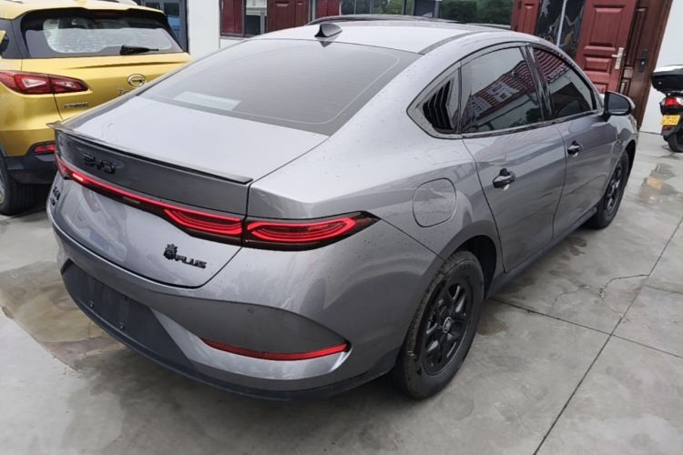 Used BYD Qin PLUS 2025 DM-i Smart Drive 55KM Leading Model Rear Right 45 Deg