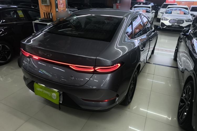 Used BYD Qin PLUS 2025 DM-i Smart Drive 55KM Leading Model Rear Right 45 Deg