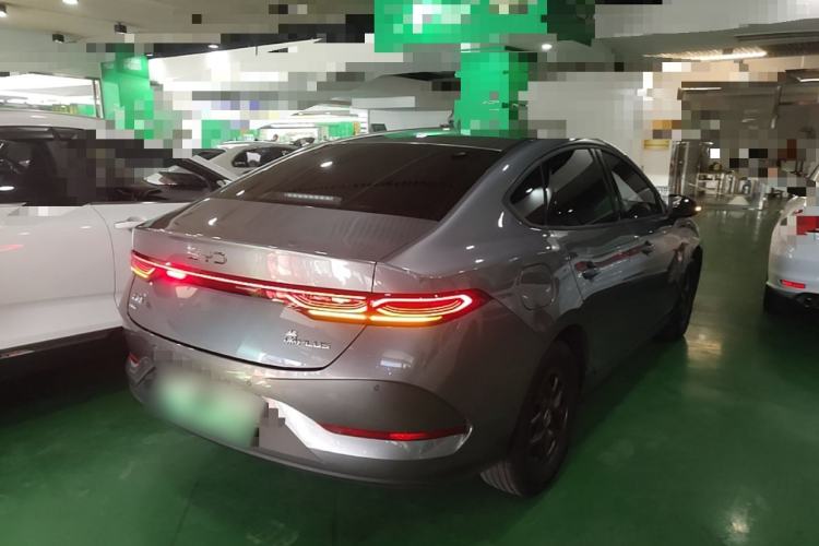Used BYD Qin PLUS 2025 DM-i Smart Drive 55KM Leading Model Rear Right 45 Deg
