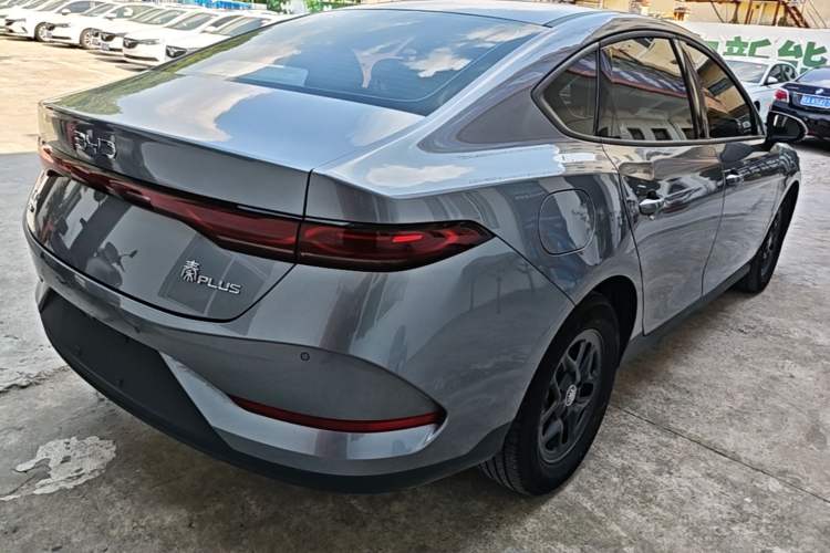 Used BYD Qin PLUS 2025 DM-i Smart Drive 55KM Leading Model Rear Right 45 Deg
