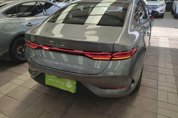 Used BYD Qin PLUS 2025 DM-i Smart Drive 55KM Leading Model Rear Right 45 Deg