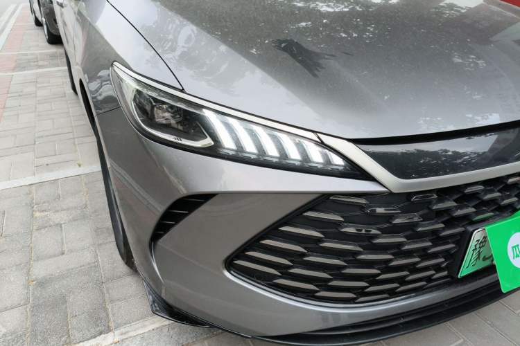 Used BYD Qin PLUS 2025 DM-i Smart Drive 55KM Leading Model Right Front Headlight