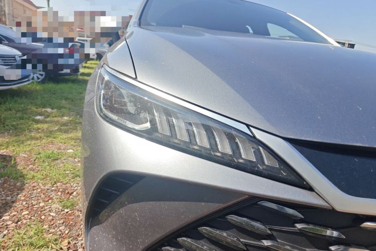 Used BYD Qin PLUS 2025 DM-i Smart Drive 55KM Leading Model Right Front Headlight