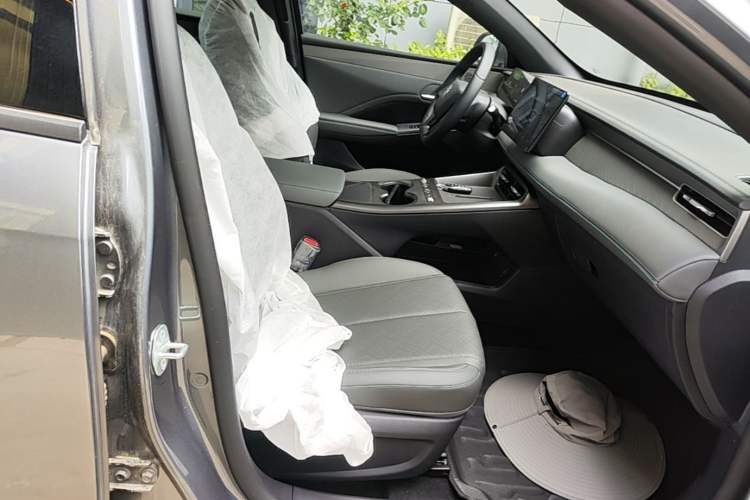 Used BYD Qin PLUS  Right Front Seat