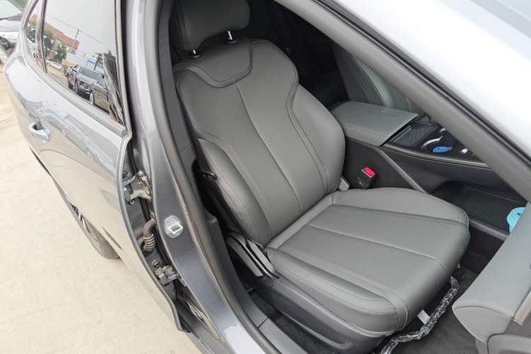 Used BYD Qin PLUS  Right Front Seat