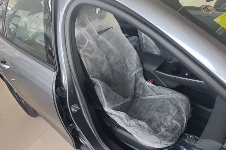 Used BYD Qin PLUS  Right Front Seat