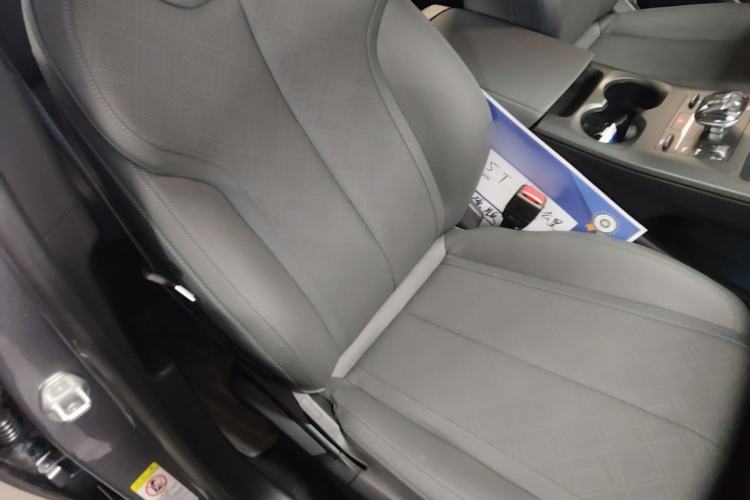Used BYD Qin PLUS 2025 DM-i Smart Drive 55KM Leading Model Right Front Seat