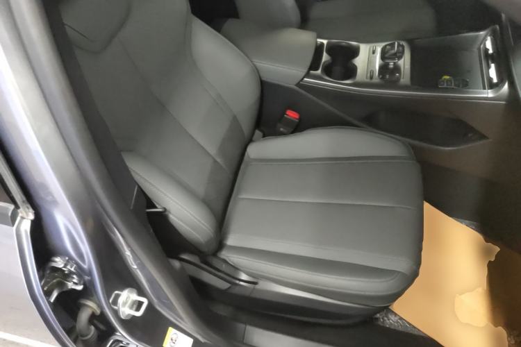 Used BYD Qin PLUS 2025 DM-i Smart Drive 55KM Leading Model Right Front Seat