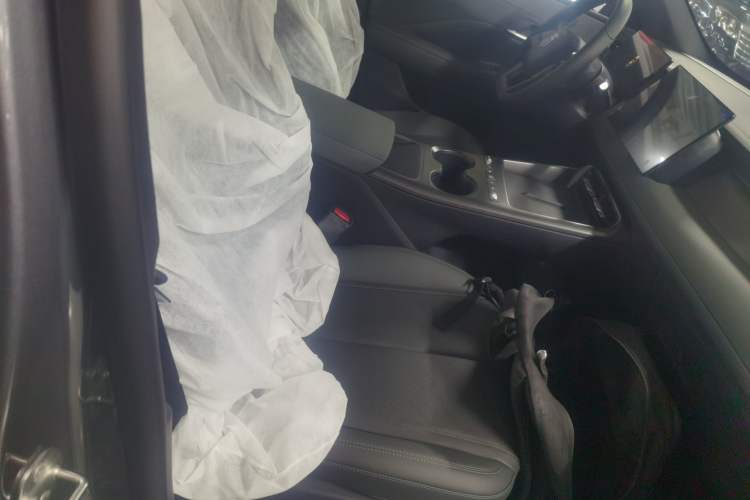 Used BYD Qin PLUS  Right Front Seat
