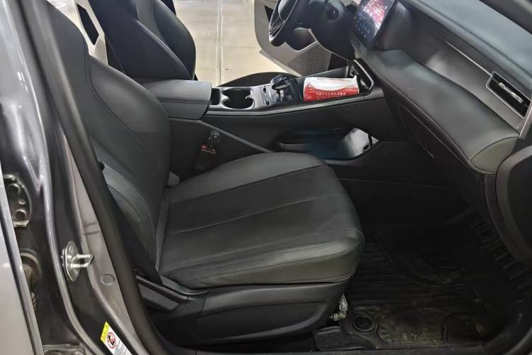 Used BYD Qin PLUS 2025 DM-i Smart Drive 55KM Leading Model Right Front Seat
