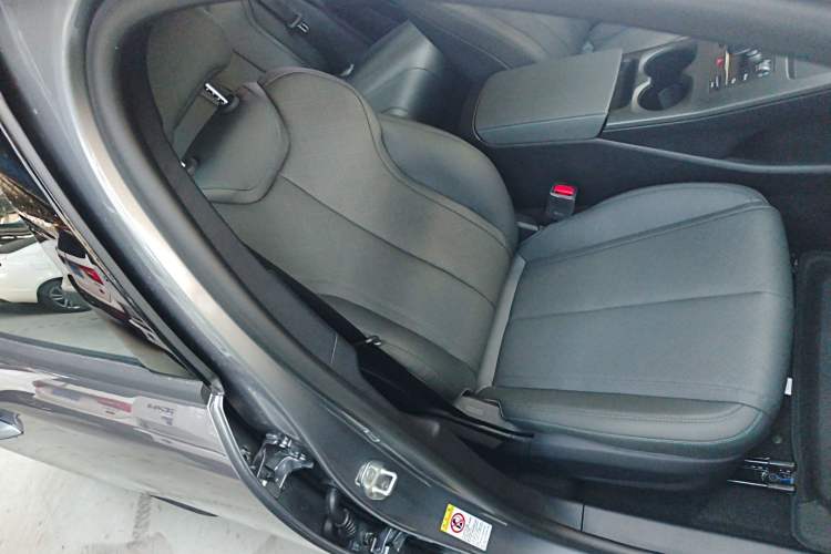 Used BYD Qin PLUS 2025 DM-i Smart Drive 55KM Leading Model Right Front Seat