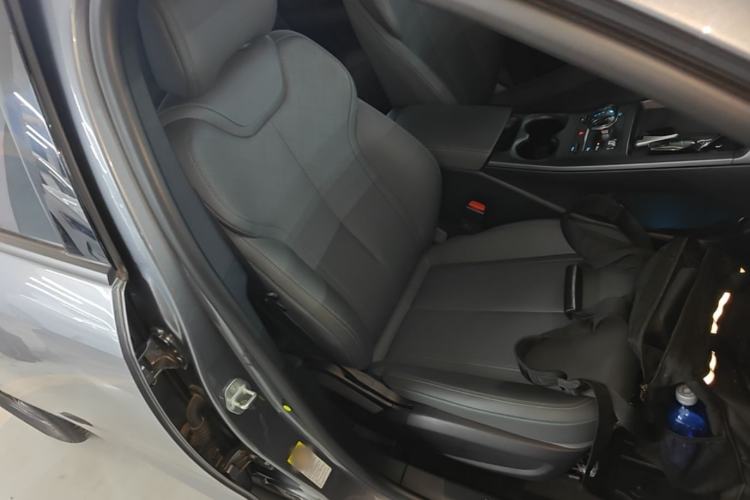 Used BYD Qin PLUS 2025 DM-i Smart Drive 55KM Leading Model Right Front Seat